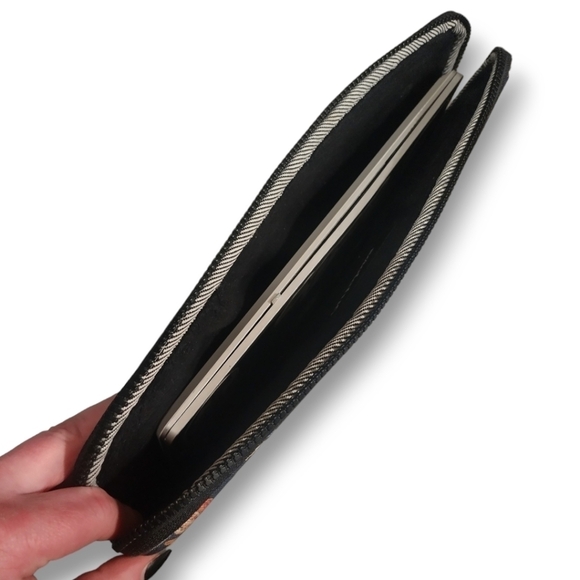 Society6 Nudie Cutie Laptop Sleeve - Picture 10 of 15